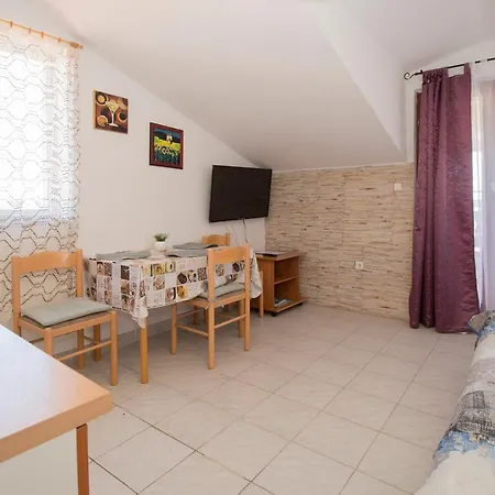 B & B Apartments Palma Medulin ميدولين