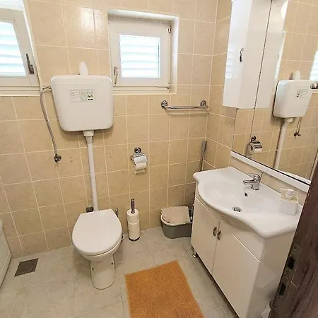 بيت ضيافة B & B Apartments Palma Medulin ميدولين