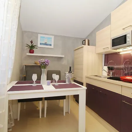 B & B Apartments Palma Medulin بيت ضيافة