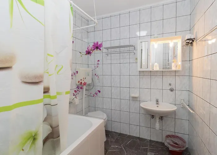 Palma Gostinjska kuća 3*