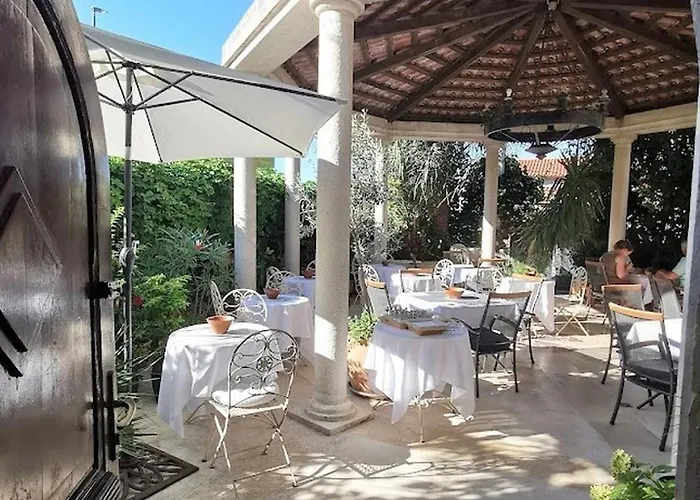 Palma Gostinjska kuća 3*